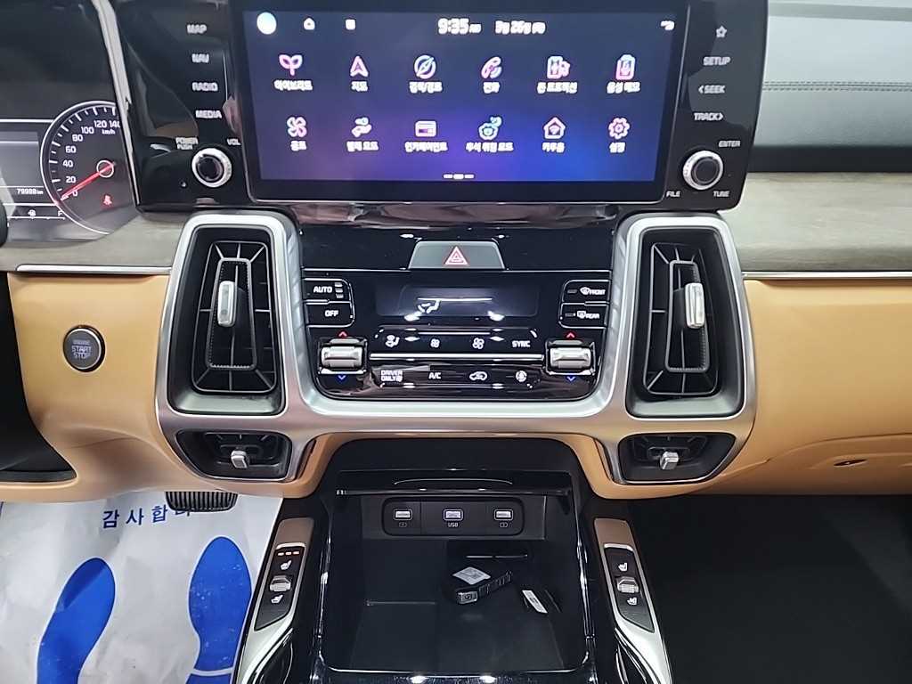 KIA Sorento - Vista 10