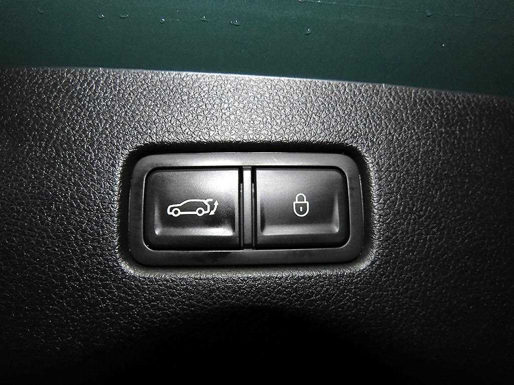 Genesis GV70 2022 Verde - Importación desde Corea - HF Imports Iquique - Foto 15