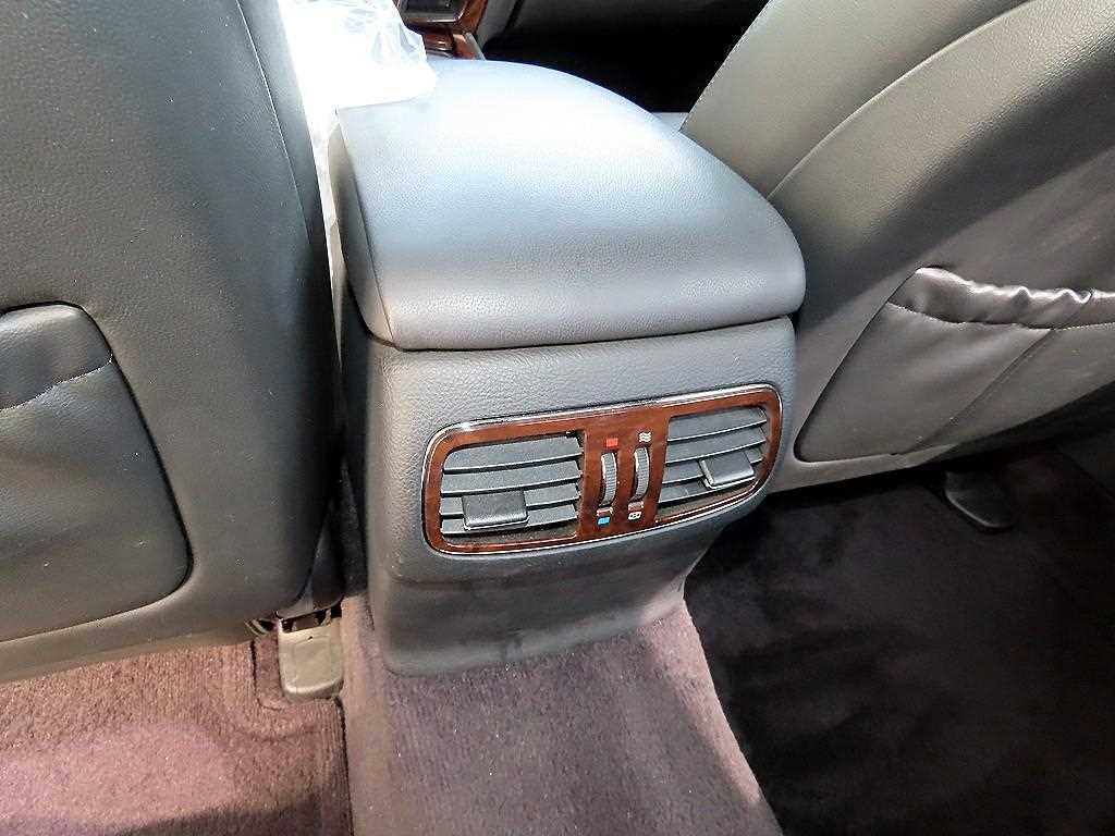 HYUNDAI Genesis 2010 Negro - Importación desde Corea - HF Imports Iquique - Foto 17