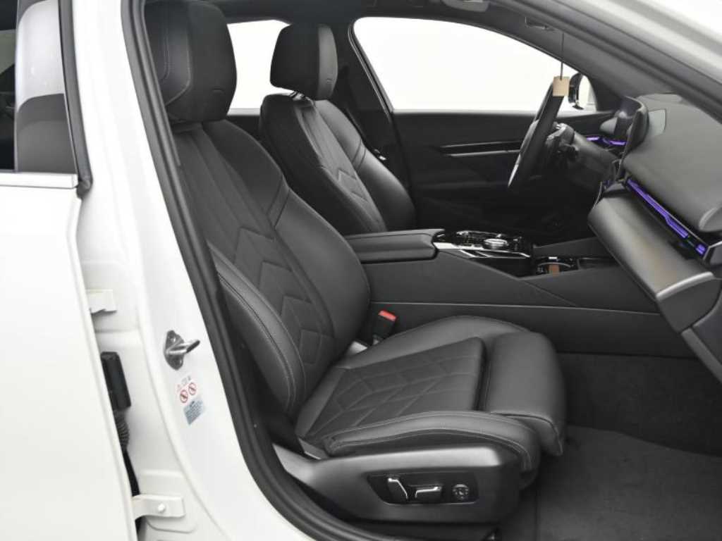 BMW 5 Series - Vista 10