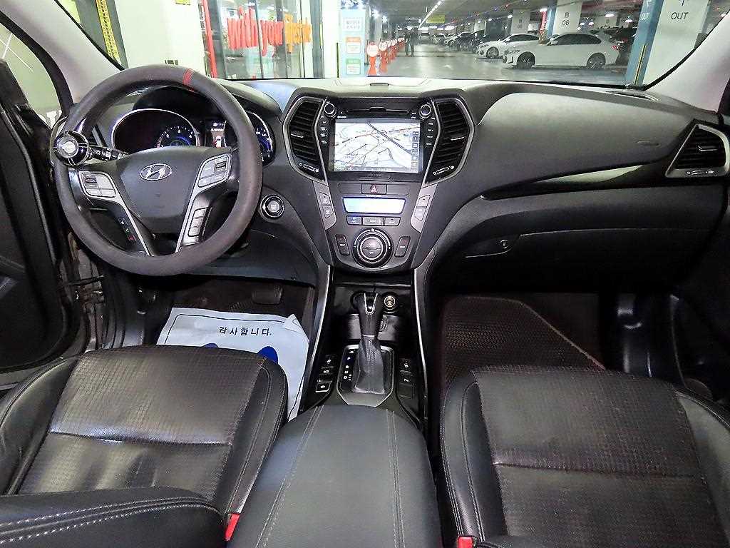 HYUNDAI Santa Fe - Vista 10