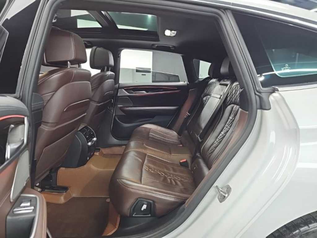 BMW Gran Turismo 2022 Blanco - Importación desde Corea - HF Imports Iquique - Foto 18