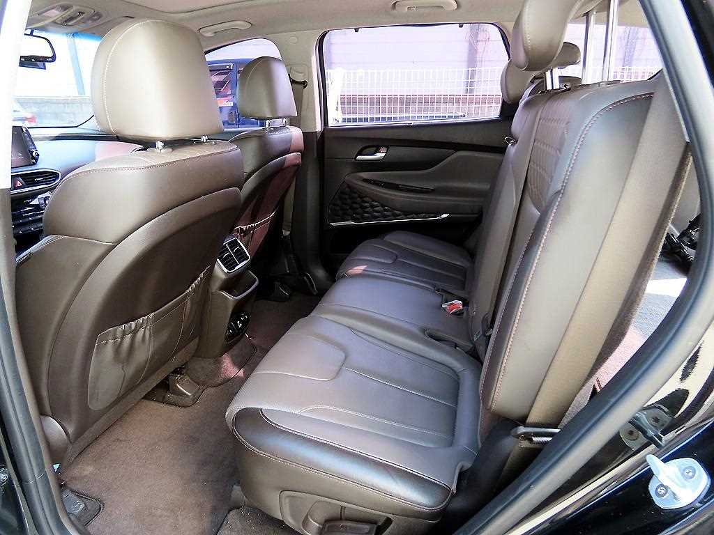 HYUNDAI Santa Fe - Vista 6