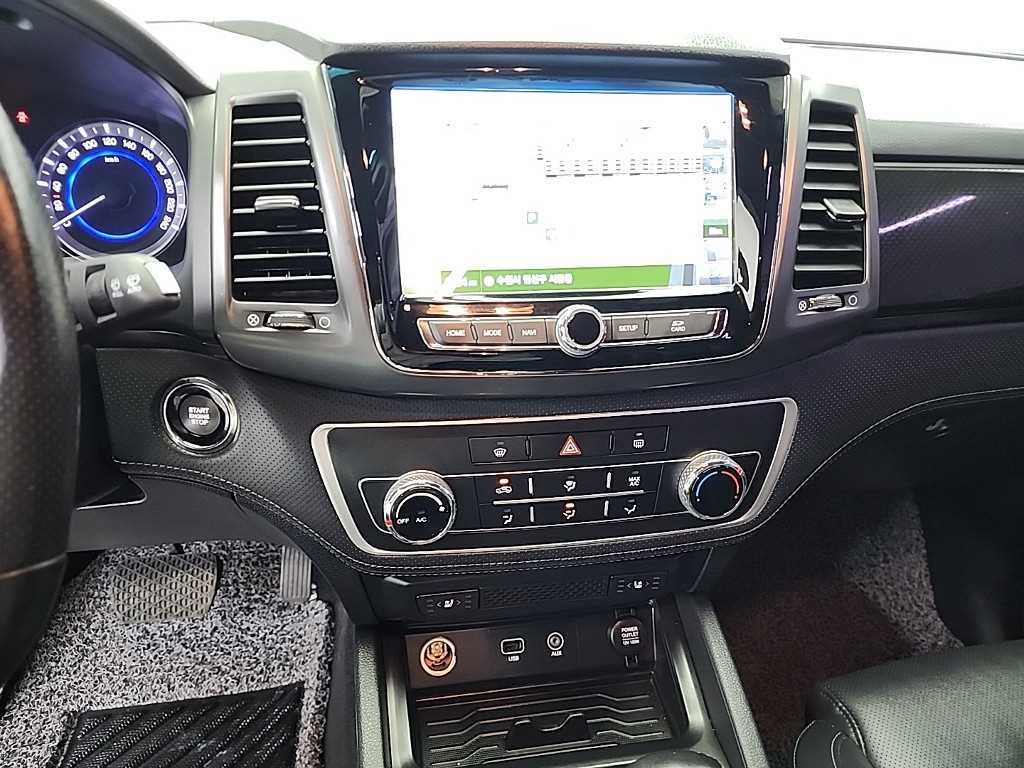 Ssangyong Rexton - Vista 10