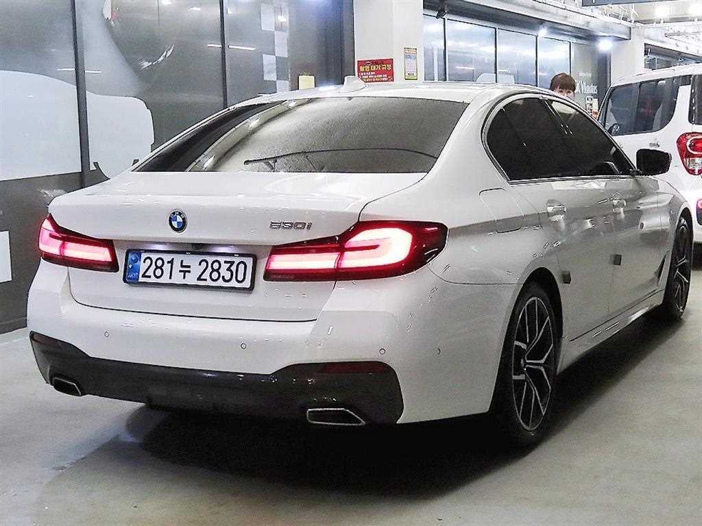 BMW 5 Series - Vista 4