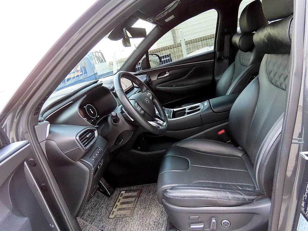 HYUNDAI Santa Fe - Vista 5