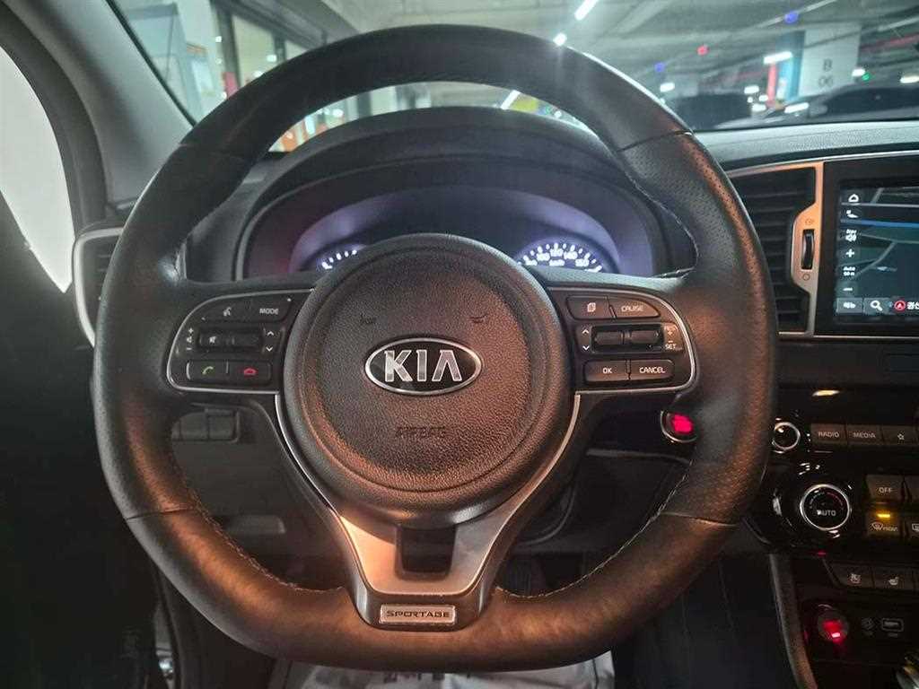 KIA Sportage - Vista 8