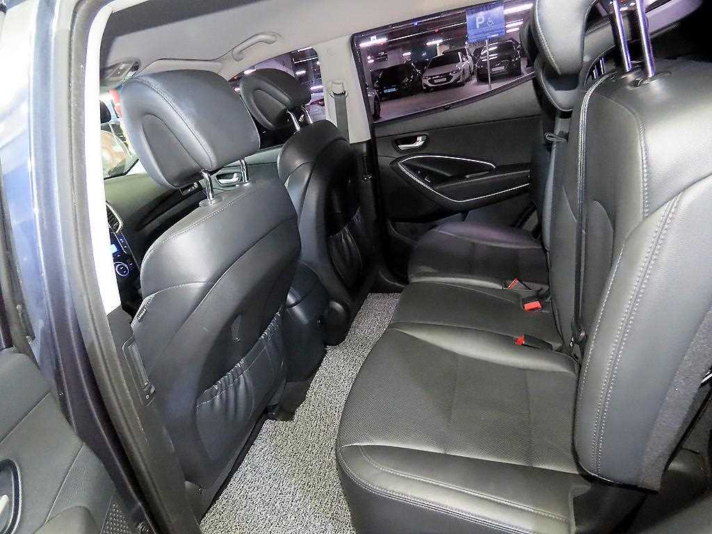 HYUNDAI Santa Fe - Vista 7