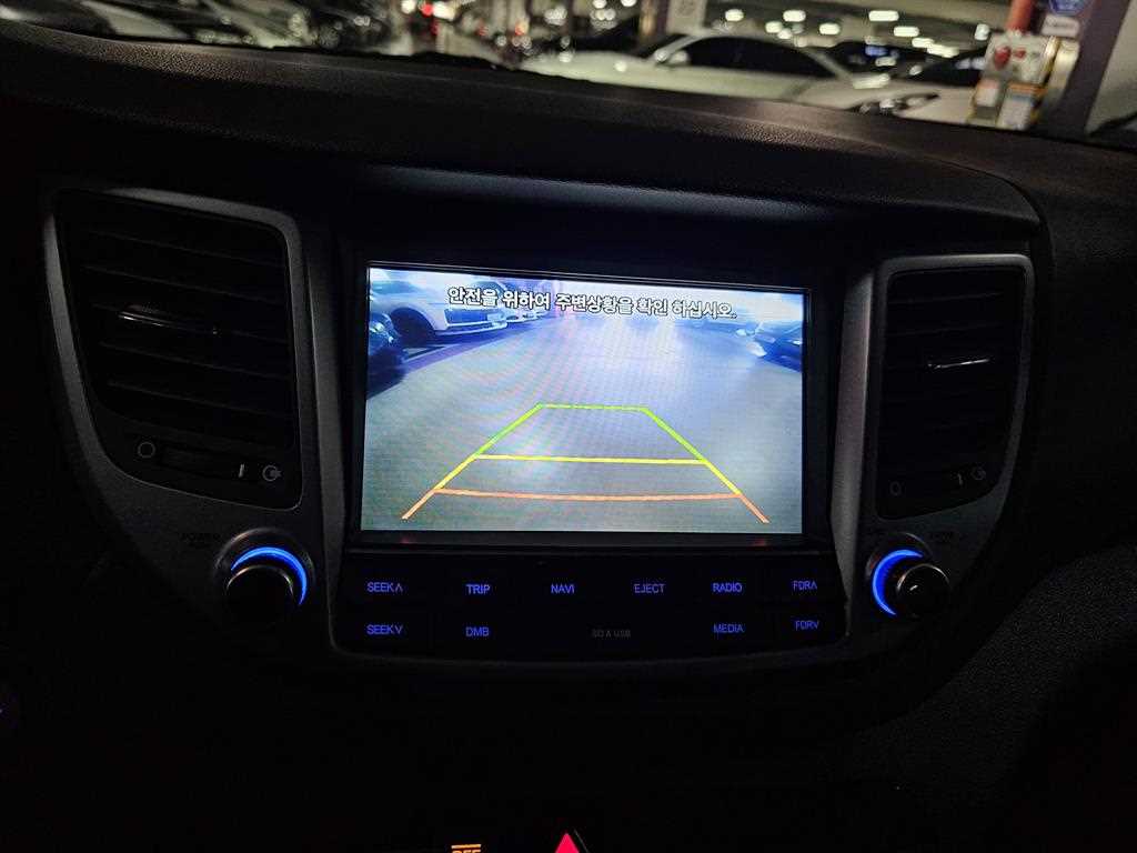 HYUNDAI Tucson - Vista 8