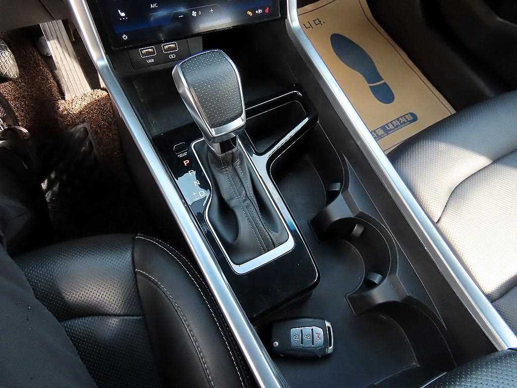 Ssangyong Torres - Vista 10