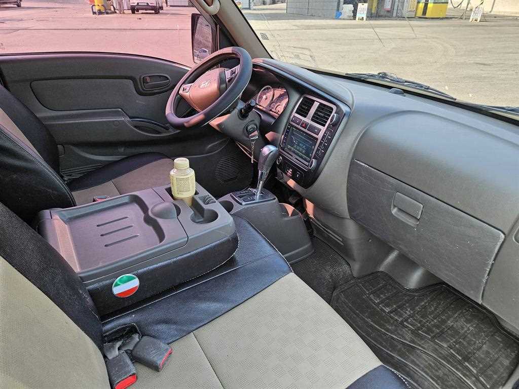 Small Truck Top_Integrated Top Powergate - Vista 12