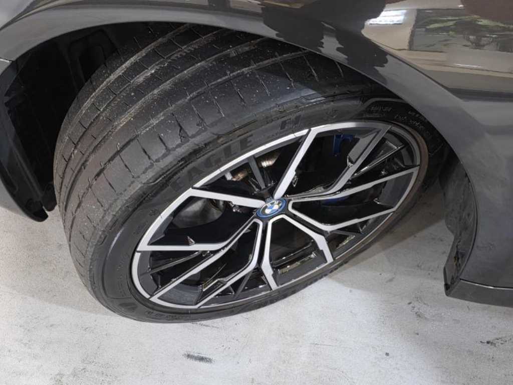 BMW 5 Series 2022 Gris - Importación desde Corea - HF Imports Iquique - Foto 19