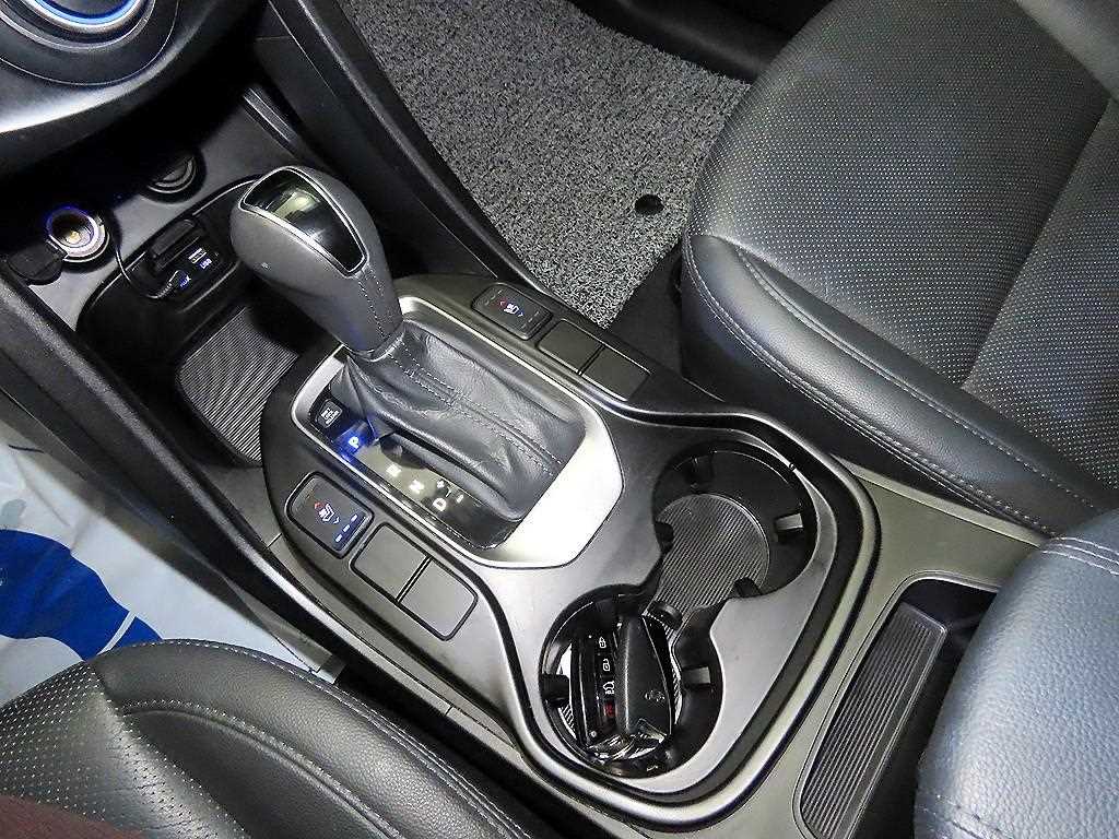 HYUNDAI Santa Fe - Vista 12