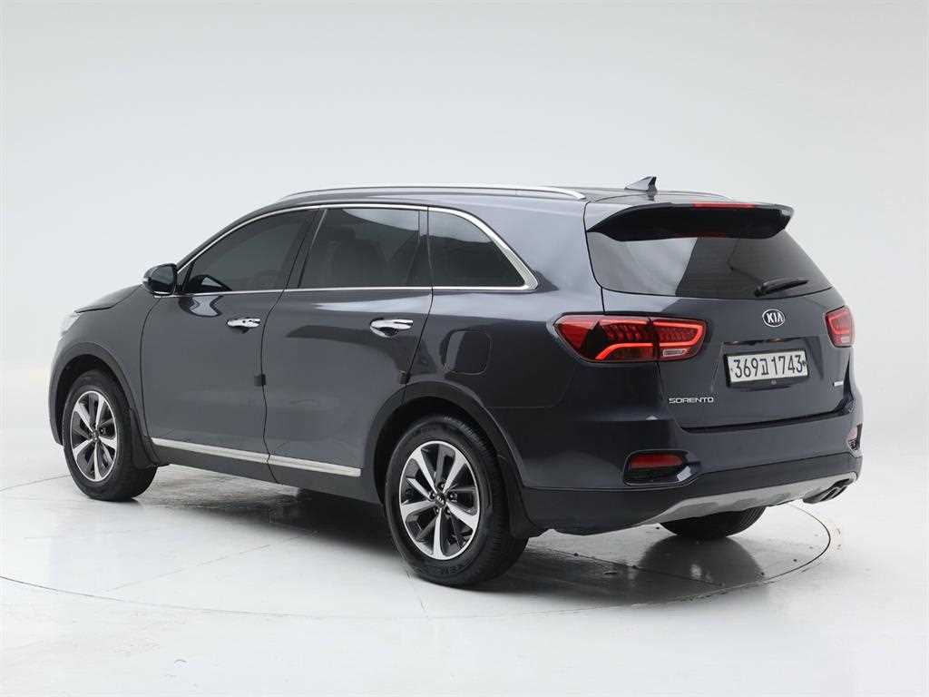 KIA Sorento - Vista 4