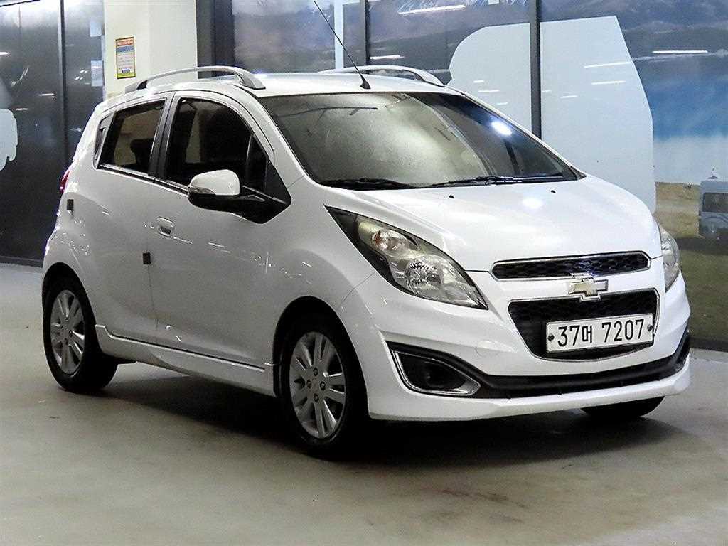 Chevrolet Spark 2013 Blanco - Importación desde Corea - HF Imports Iquique - Foto 1