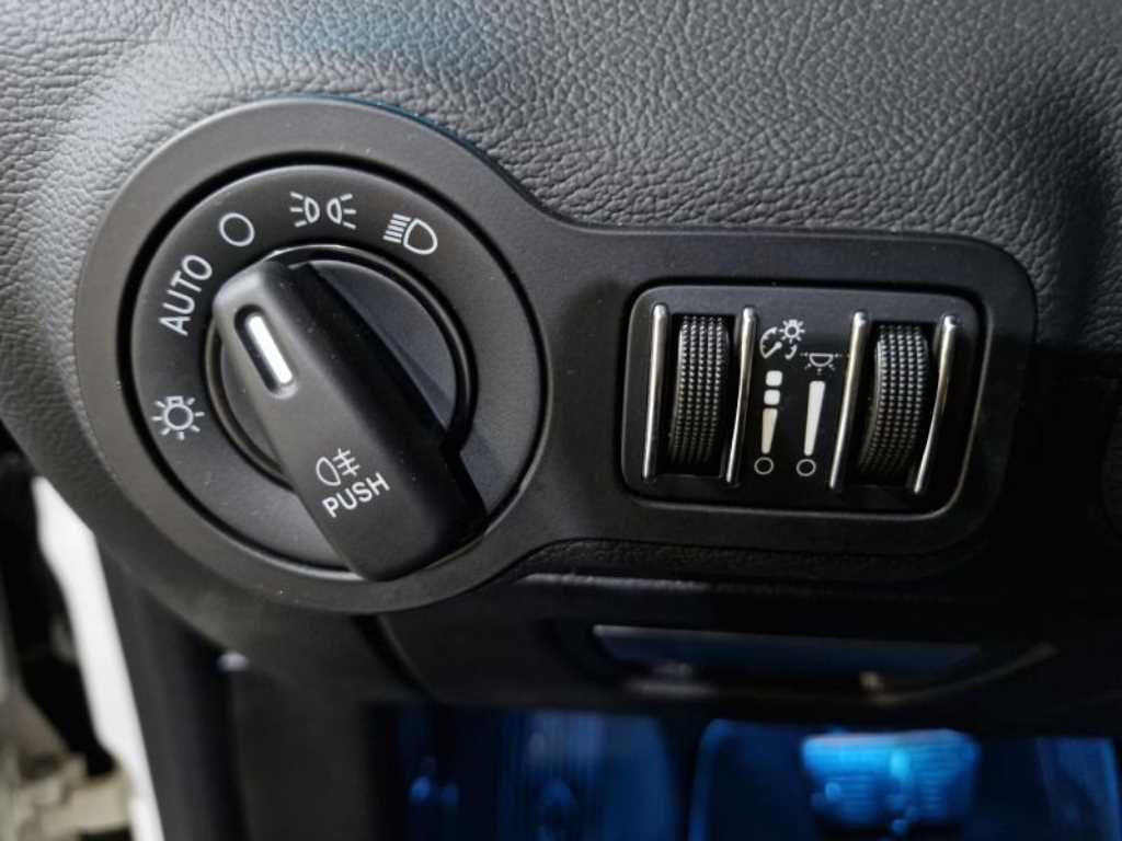 Maserati Ghibli - Vista 12