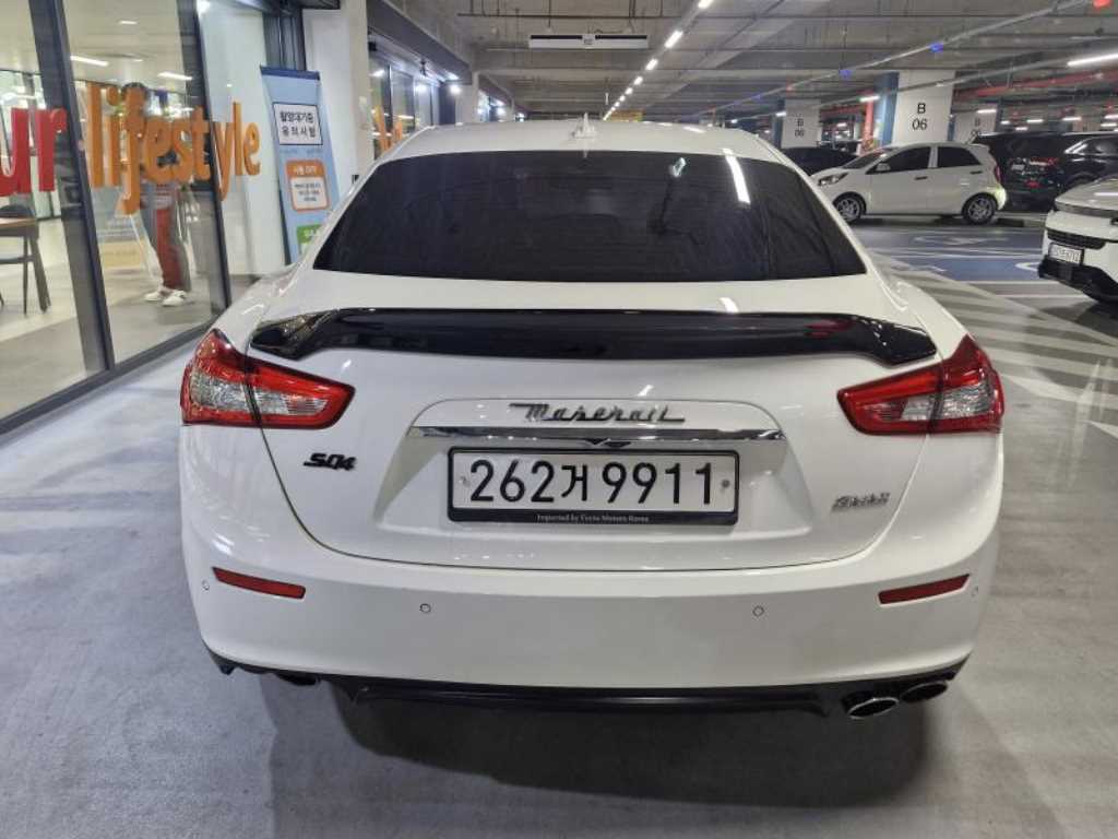 Maserati Ghibli - Vista 5