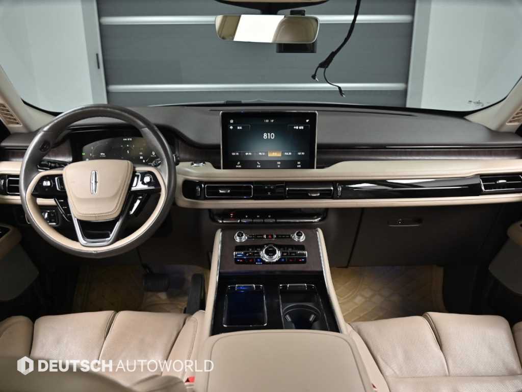 Lincoln Aviator - Vista 7