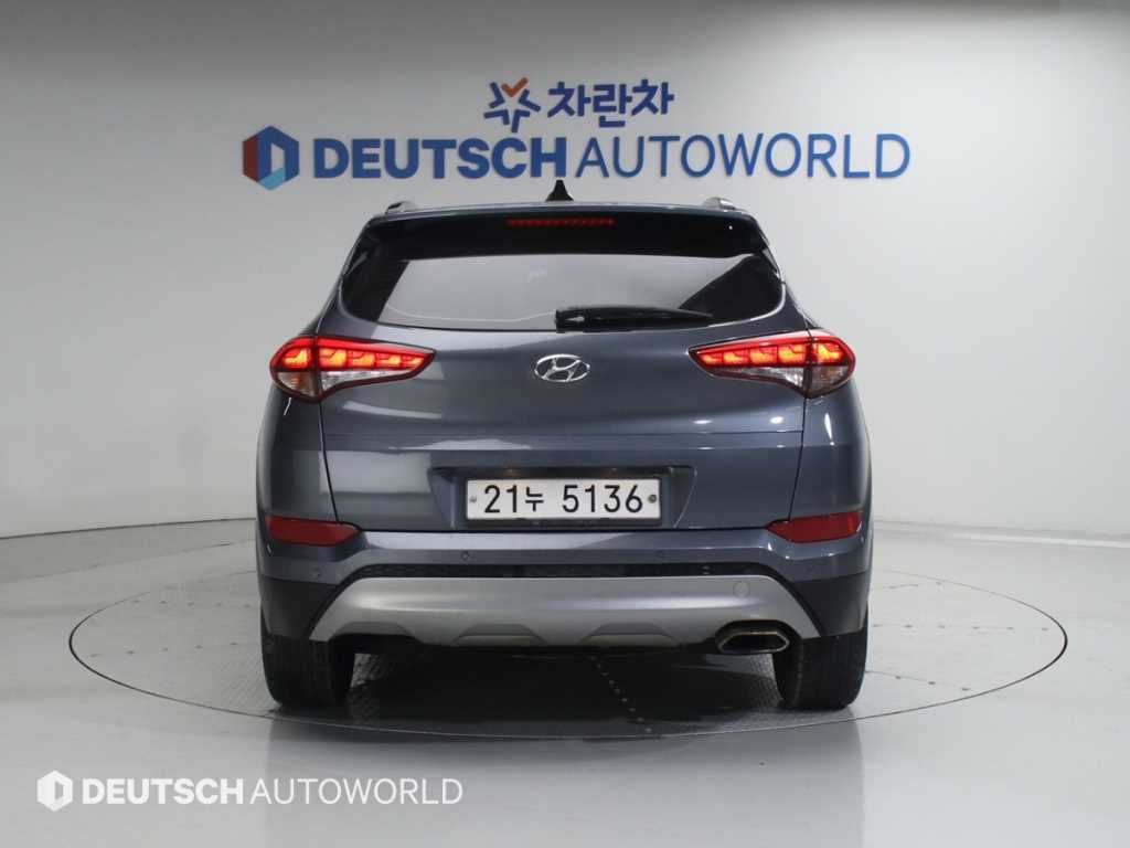 HYUNDAI Tucson - Vista 4