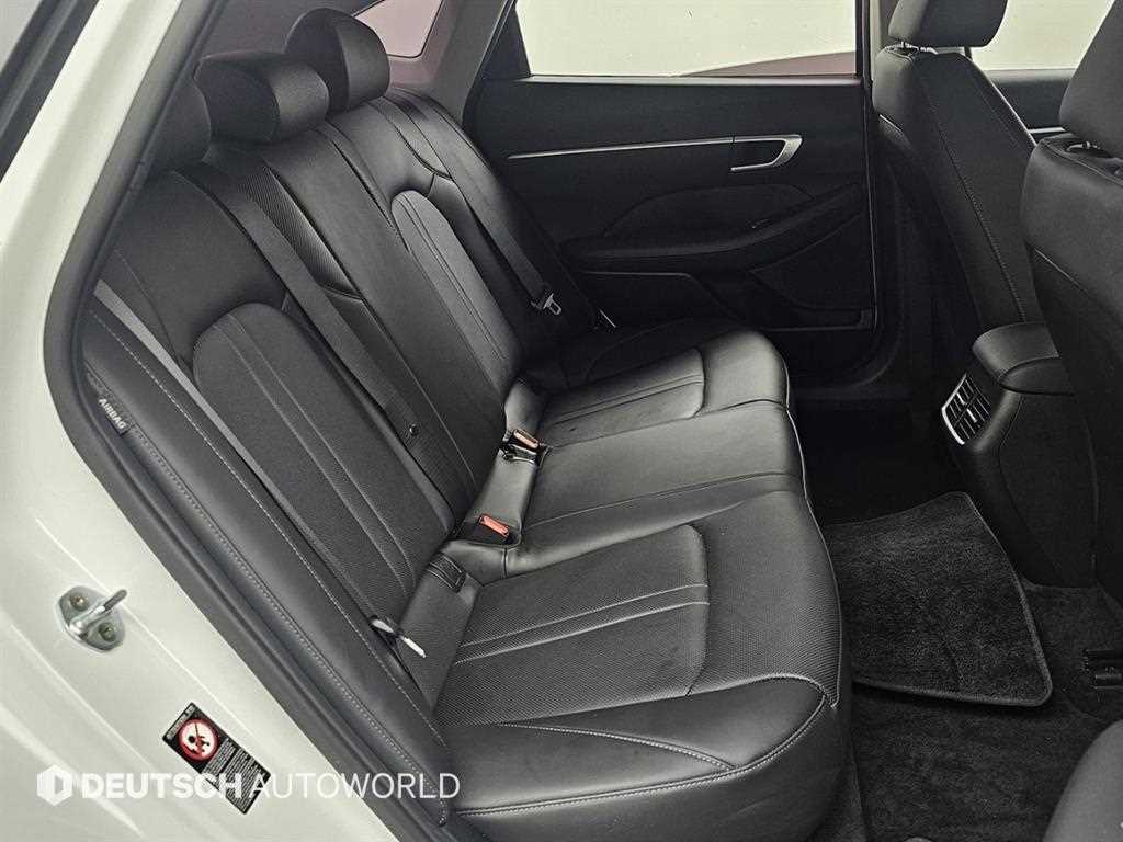 HYUNDAI Sonata - Vista 12