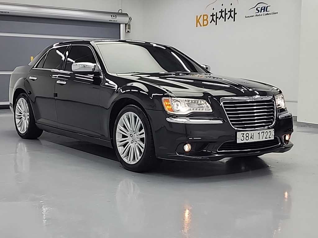 Chrysler 300C - Vista 4