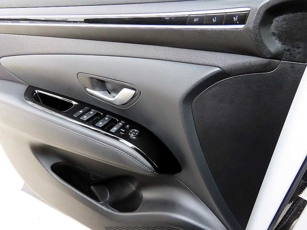 HYUNDAI Tucson - Vista 11