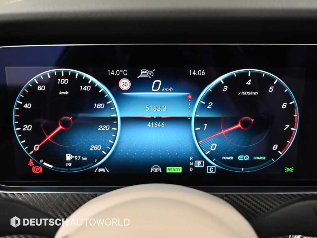 Mercedes Benz CLS Class - Vista 8