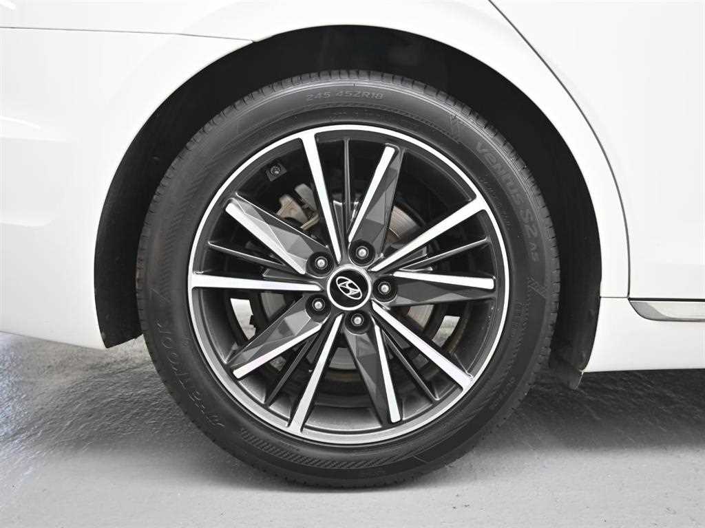 HYUNDAI Grandeur - Vista 5