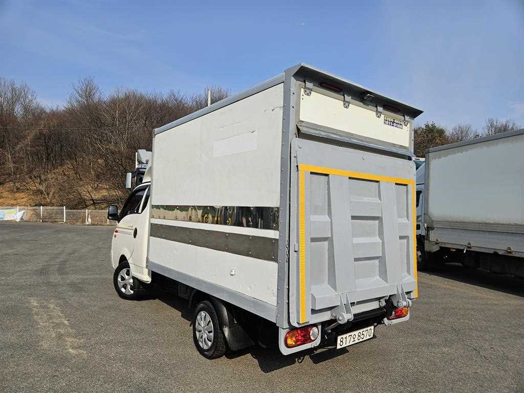 Small Truck Top_Integrated Top Powergate - Vista 8