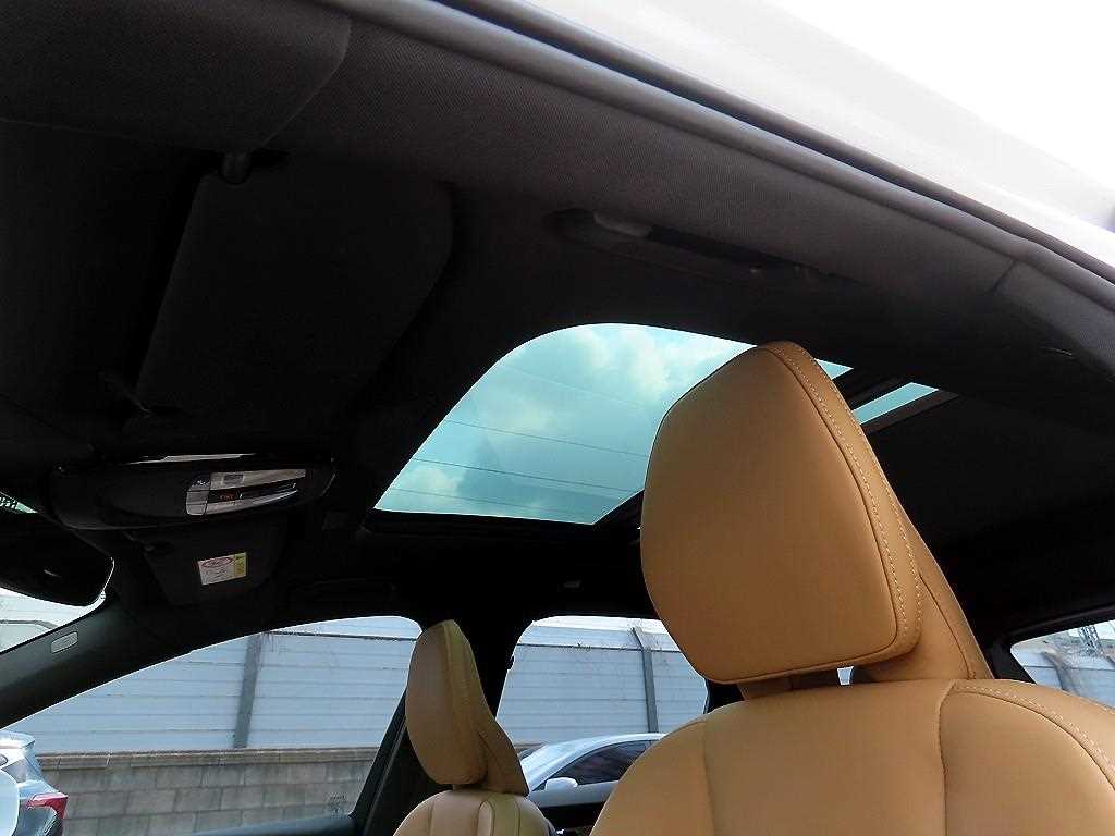 Volvo XC60 2022 Blanco - Importación desde Corea - HF Imports Iquique - Foto 16