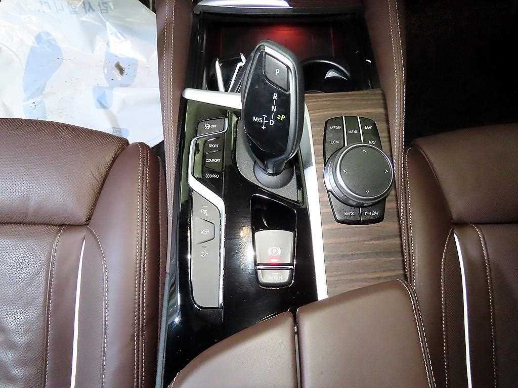 BMW Gran Turismo - Vista 12