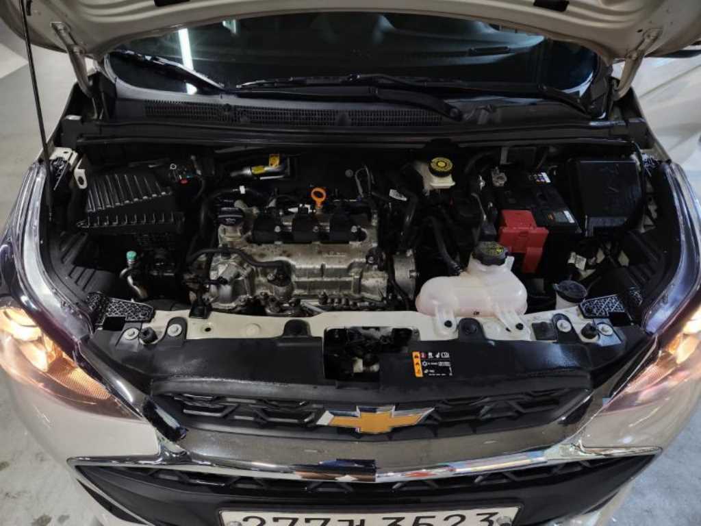 Chevrolet Spark 2021 Blanco - Importación desde Corea - HF Imports Iquique - Foto 19