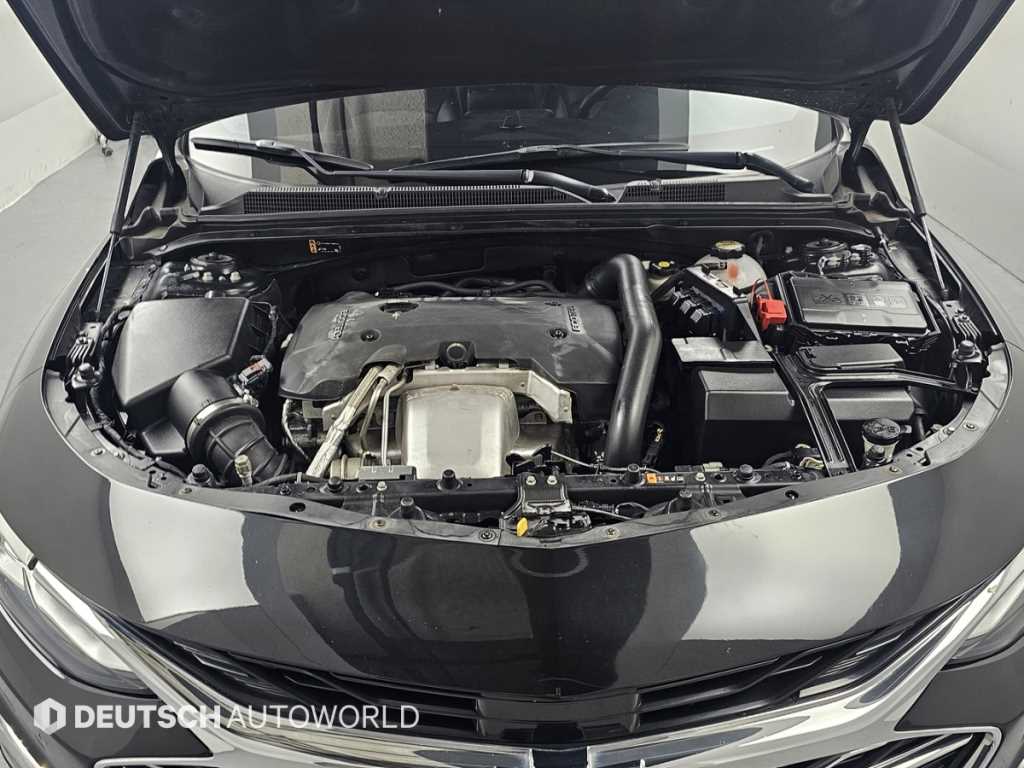 Chevrolet Malibu - Vista 6