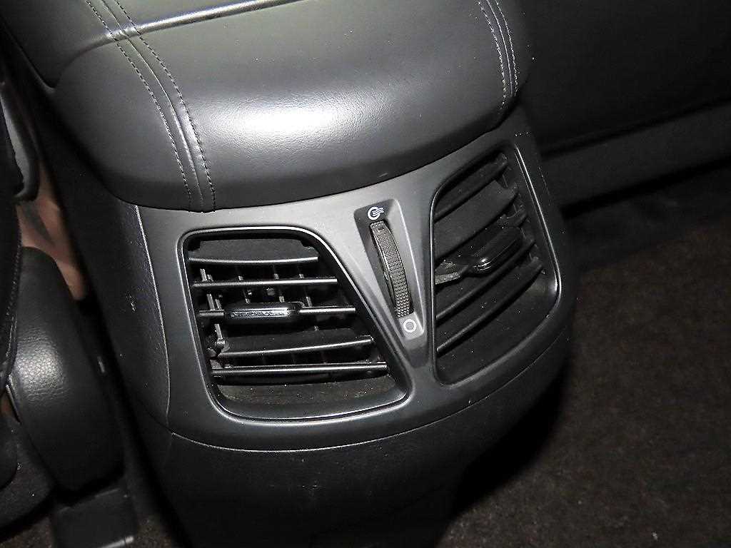 HYUNDAI Grandeur 2014 Negro - Importación desde Corea - HF Imports Iquique - Foto 13