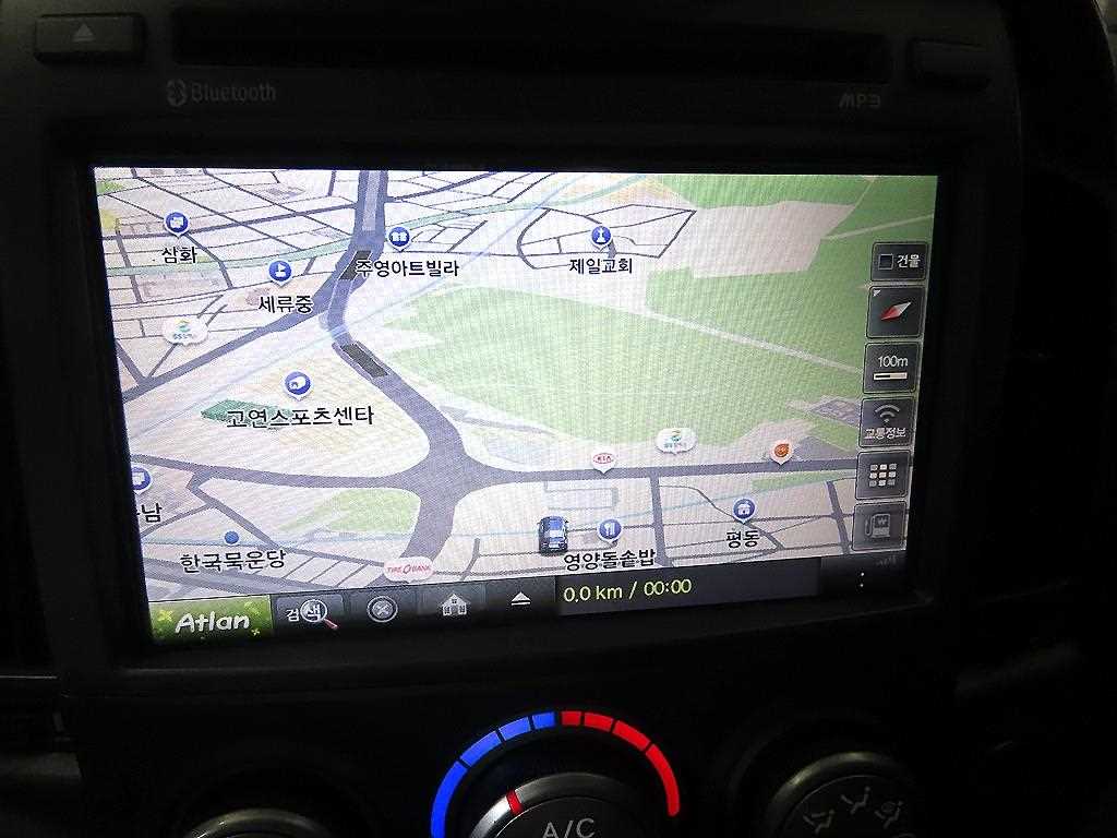 HYUNDAI Starex 2015 Plateado - Importación desde Corea - HF Imports Iquique - Foto 15