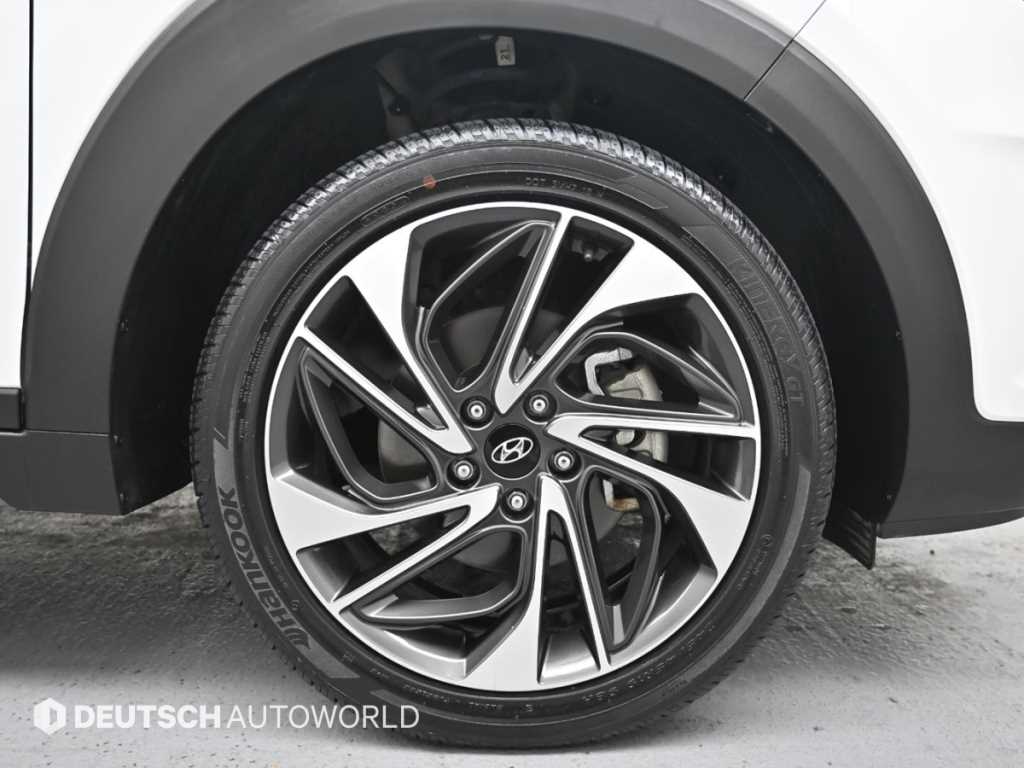 HYUNDAI Tucson - Vista 5