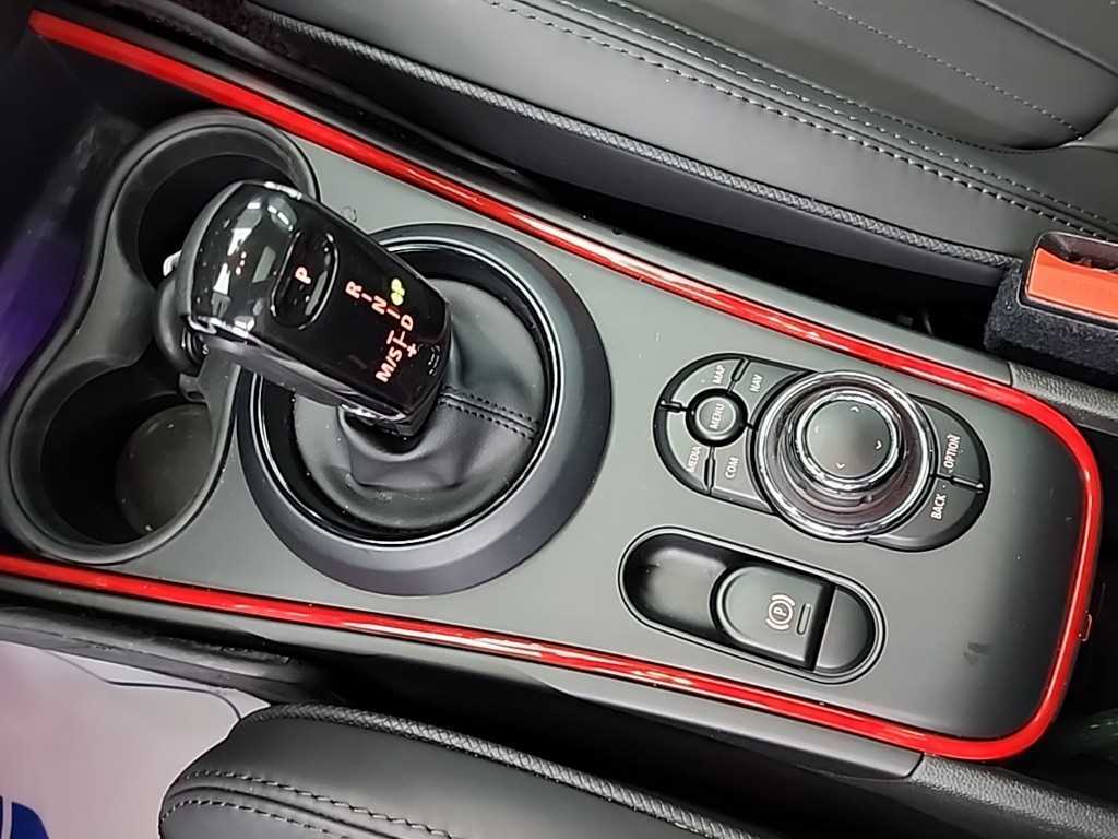 Mini Countryman - Vista 8