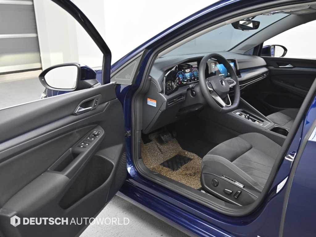 Volkswagen Golf - Vista 11