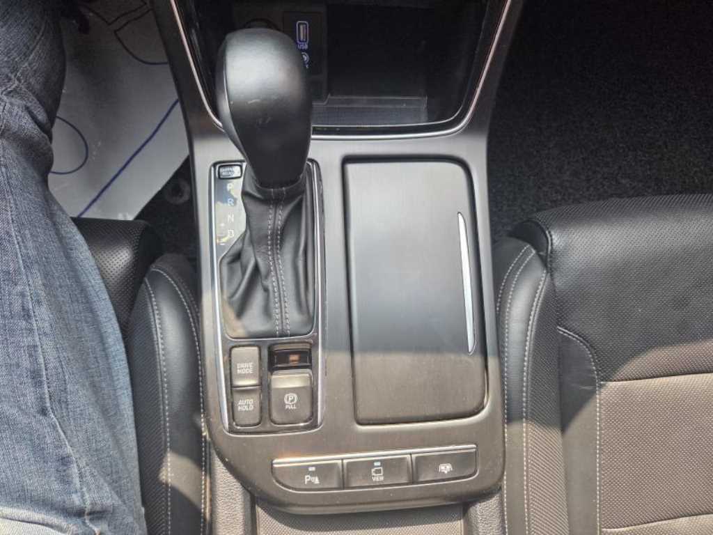 HYUNDAI Grandeur - Vista 10