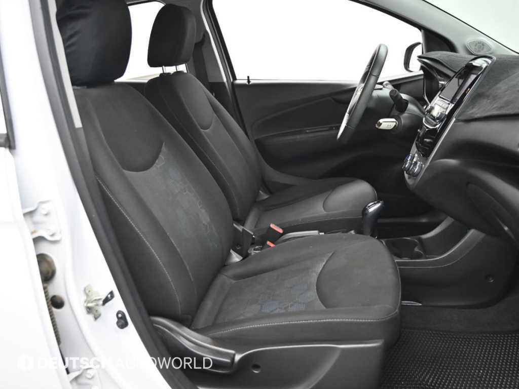 Chevrolet Spark - Vista 10