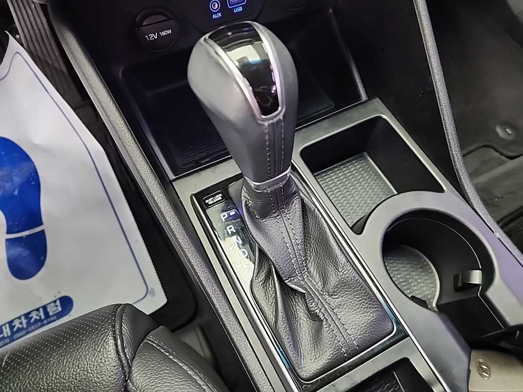 HYUNDAI Tucson - Vista 8