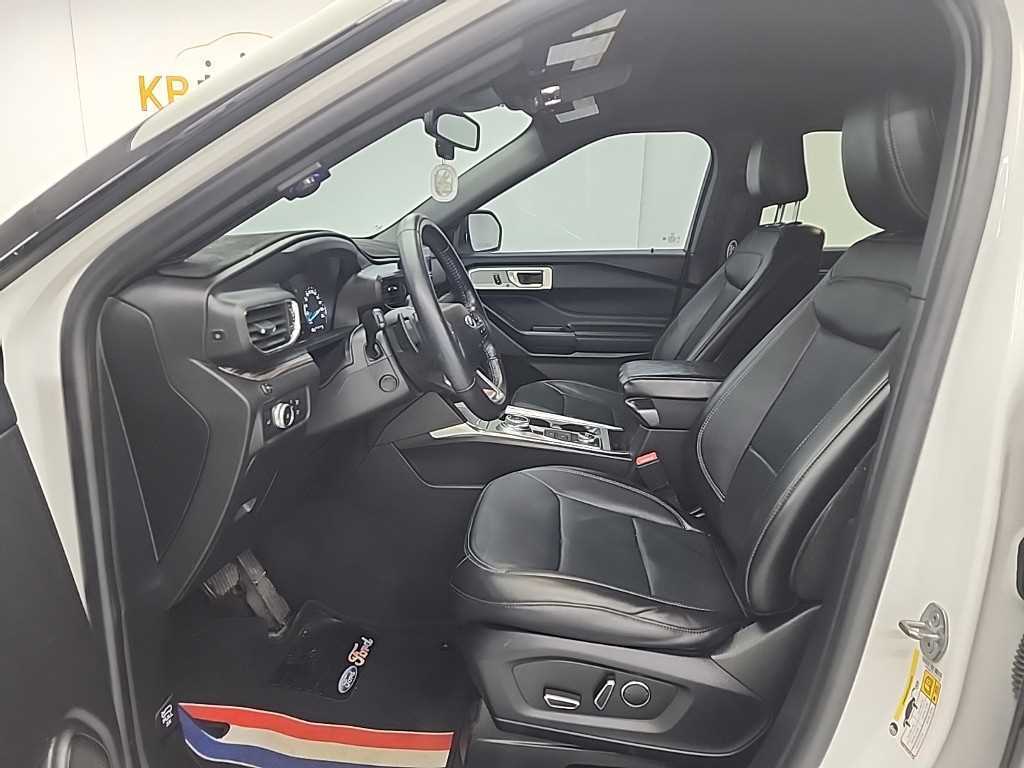 Ford Explorer - Vista 11