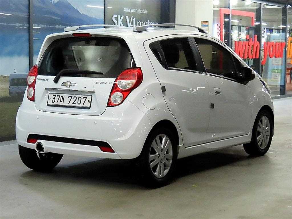 Chevrolet Spark - Vista 4