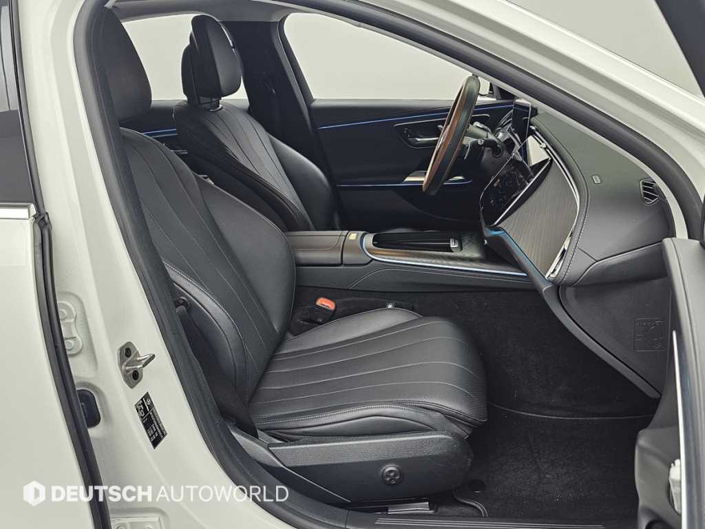 Mercedes Benz E class - Vista 10