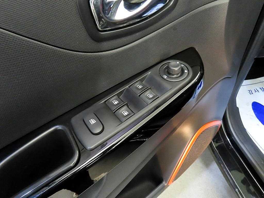 SAMSUNG QM3 2015 Negro - Importación desde Corea - HF Imports Iquique - Foto 13