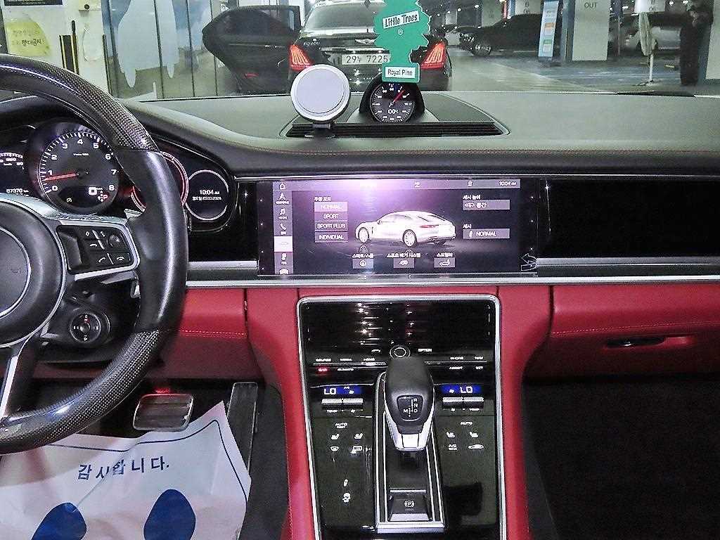 Porsche Panamera - Vista 12