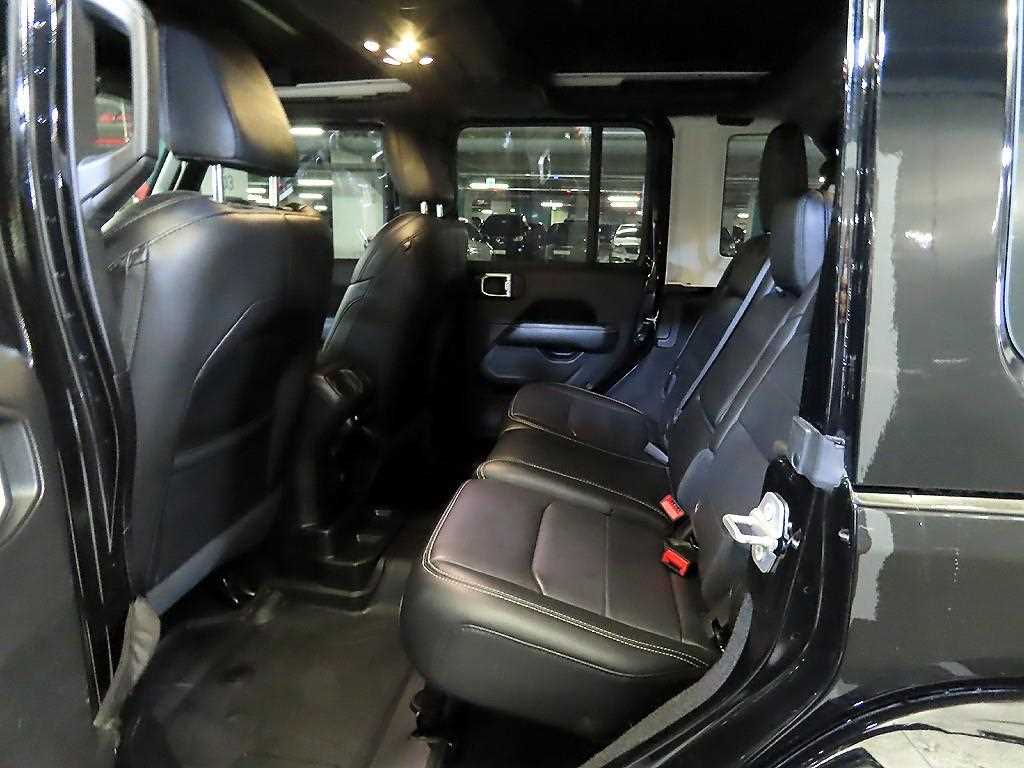 Jeep Wrangler - Vista 7