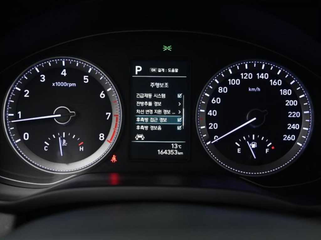 HYUNDAI Grandeur - Vista 8