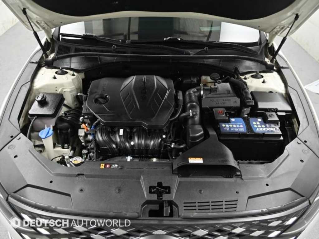 HYUNDAI Grandeur - Vista 7