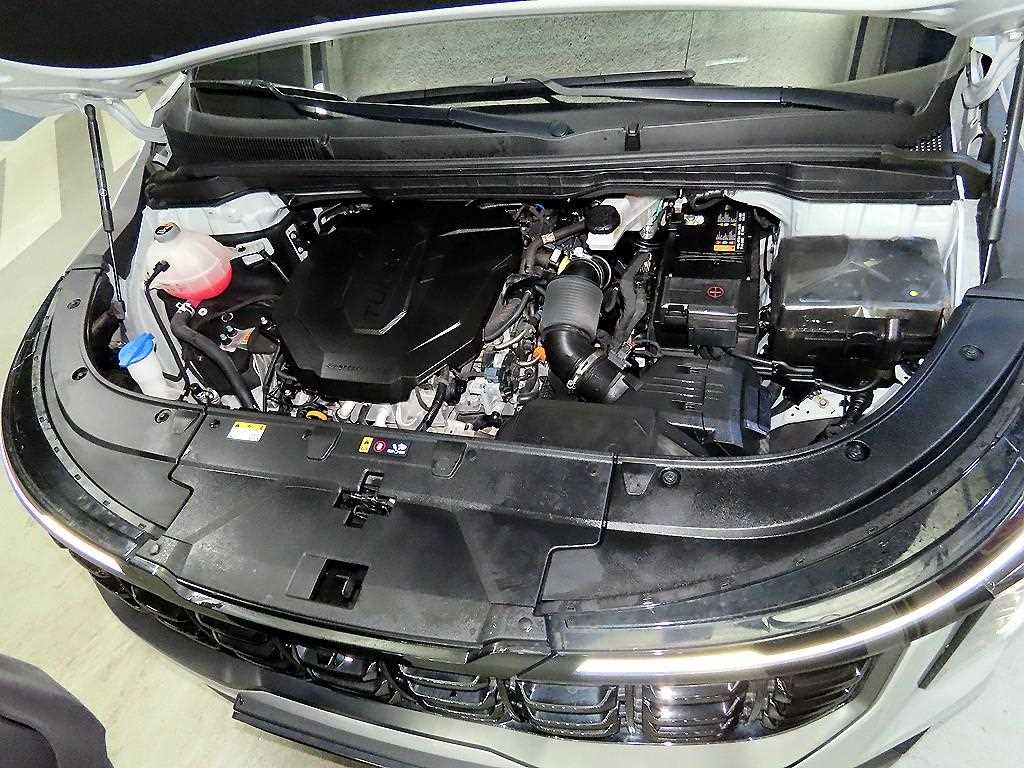 KIA Carnival 2024 Gris - Importación desde Corea - HF Imports Iquique - Foto 19